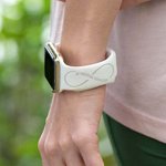 Bracelet de Montre en Silicone Bracelet Personnalisé avec Initiales et Symbole d'infini Apple Samsung Cadeau St Valentin Anniversaire pour Femme Homme