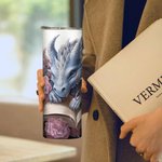 Personalisierte Blumenbuch Drache 20oz Skinny Tumbler mit Strohhalm und Reinigungsbürste tragbare Kaffeetasse Geburtstagsgeschenk für Leser Drachenlie