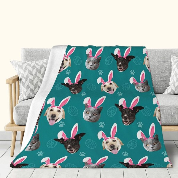 Couverture Polaire avec Patte et Oeufs de Pâques Couverture Personnalisée avec Photo de l'Animal en Oreilles de Lapin Cadeau de Pâques pour Famille