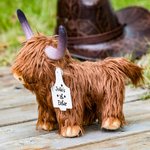 Personalisierte glückliche erste Ostern braun Hochland Kuh Plüschtier mit Namen Ohrmarke Ostern Geschenk für Kinder Kuh-Liebhaber