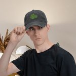 Cappello da baseball in cotone con nome personalizzato per il giorno di San Patrizio, quadrifoglio e trifoglio, regalo per un amico di famiglia