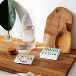 Personliga irländska citat Uppsättning av 2 fyrkantiga keramiska underlägg med namn St. Patrick's Day Housewarming-present för kelter irländsk familj