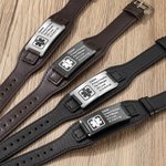 Bracelet d'Alerte Urgente Médicale Bracelet en Cuir Réglable Personnalisé avec Texte Gravé Cadeau pour Homme Femme