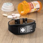 Personalisiertes Einstellbares Leder-Notfallarmband medizinische Alarm mit Gravur für Herren Damen