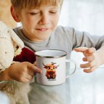 Taza esmaltada de 10oz y vaso de 14oz personalizados con el nombre del bebé Vaca de las Tierras Altas Regalo de inauguración de la casa para niños Ama