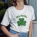 Personlig Lucky Shamrocks Multicolor T-shirt Sweatshirt med namn St. Patrick's Day Present till familj vän