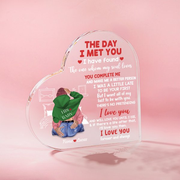 Personalized The Day I Met You Cozy Bed Design Heart Acrylic Plaque with Name and Characters Valentine's Day Anniversary Gift for Couple