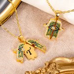 Collier Khamsa Personnalisé avec Initiale Gravée Cadeau d'Anniversaire pour Femme