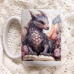 Tazza in ceramica personalizzata con nome, tazza di caffè, regalo di compleanno per lettori e amanti dei draghi.