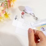 Décor Badge Personnalisé avec Fleur de Naissance Accessoire Créatif en Acrylique pour Carte d'Identité Cadeau pour Enseignant Médecin Infirmier