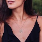 Collana personalizzata con stella di Davide dell'Albero della Vita con nome ebraico Pietra di nascita Gioielli della famiglia ebraica Regalo per la ma
