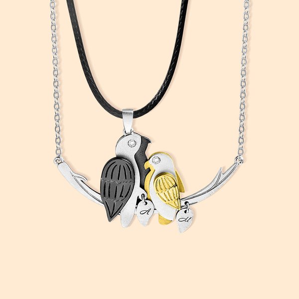 Collana personalizzata con ciondolo a forma di uccello su ramo con incisione delle iniziali, gioielli di coppia Lovebirds Set di 2 regali di Natale pe