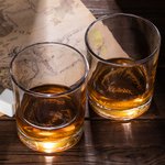 Verre à Whisky Personnalisé avec Nom Gravé Cadeau Anniversaire pour Fans Le Seigneur des Anneaux