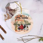 Spersonalizowana okrągła ceramiczna ozdoba Fur Mama lub Papa z czerwonym liściem klonu w tle Świąteczny prezent urodzinowy dla miłośnika psów