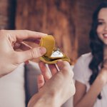 Anillo de Terciopelo Personalizado Sombrero de Vaquero Caja con Iniciales Propuesta de Compromiso Boda Regalo para Ella