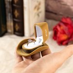 Anillo de Terciopelo Personalizado Sombrero de Vaquero Caja con Iniciales Propuesta de Compromiso Boda Regalo para Ella