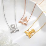 Collier de Livre Personnalisé avec Fleur de Naissance Cadeau d'Anniversaire pour l'Enseignant Amoureux des Livres