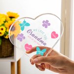 Placa acrílica personalizada We Love You en forma de corazón con nombre y texto grabados Regalo de cumpleaños para mujer en el Día de la Madre