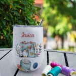 Personalisierte Nähen Thema 12oz isoliert Wein Tumbler Kaffeetasse Geburtstag Muttertag Geschenk für Nähen Liebhaber
