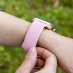 Pulsera de silicona para reloj Apple con nombre grabado Pata Raza de perro Cumpleaños Aniversario Regalo para amante de mascotas