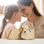 Spersonalizowany drewniany brelok do kluczy z wygrawerowanymi 2-6 imionami Prezent urodzinowy na Dzień Matki dla mamy i babci