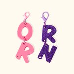 Gepersonaliseerde glitter hars badge spoel charme met 1-5 letters verpleegster arts accessoire afstuderen Gift voor medisch student