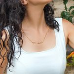 Collana personalizzata con nomi multipli stile minimalista festa della mamma regalo ideale per compleanni e occasioni speciali per donne