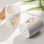 Spersonalizowana ceramiczna doniczka na bukiet z odciskiem dłoni z bambusową podstawą Prezent na Dzień Matki dla mamy