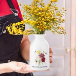 Jarrón de cerámica blanco con mariposa de claveles personalizada con 1-12 nombres Día de la Madre Cumpleaños Regalo para mamá Abuela