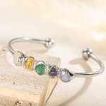 Personnalisé 1-5 cristal brut Birthstones Bracelet ajustable pour la famille Cadeau de fête des mères et d'anniversaire pour les femmes