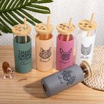 Personalisierte Haustier Foto eingraviert Name 17oz Glas Becher mit Silikonhülle Bambus Deckel und Stroh Geburtstag Geschenk für Tierliebhaber