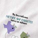 Personalizzato L'amore tra madre e figlia non conosce distanze Mappa 100% cotone Waffle Tea Towel Regalo per la festa della mamma a distanza per la fa