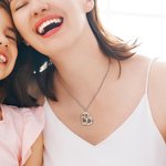 Collier Cœur Familial Personnalisé avec 1 à 10 Pierres de Naissance et Noms Cadeau Fête des Mères ou Anniversaire pour Femme