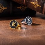 Anello personalizzato in metallo con iniziali impilate e testo inciso regalo di fidanzamento festa del papà per amico e famiglia