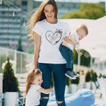 Personalizada de la mano del corazón Flor Diseño Camiseta Sudadera con Nombre Día de la Madre Cumpleaños Regalo para las mujeres