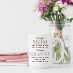 Gepersonaliseerde Bloem Titels Vlinder Hart 11oz/15oz Keramische Mok met Namen Moederdag Verjaardagscadeau voor Mama Oma