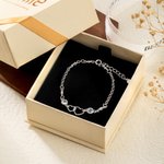 Bracciale doppio cuore Connect personalizzato con due pietre di nascita Mamma e figlia Gioielli Compleanno Festa della Mamma Regalo per Lei