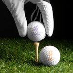 Balle de golf personnalisée avec nom et fleur d'anniversaire Cadeau d'anniversaire pour les amateurs de golf et de sport