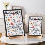 Personalisierte Holding Mom Hände Aquarell floralen hölzernen Plaque mit Stand Tischdekoration Muttertag Geburtstag Geschenk für Mama Oma