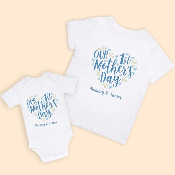 Camiseta personalizada con estampado de corazones 100% algodón Body para bebé con nombre a juego Nuestro primer regalo del Día de la Madre para la nueva mamá Bebé