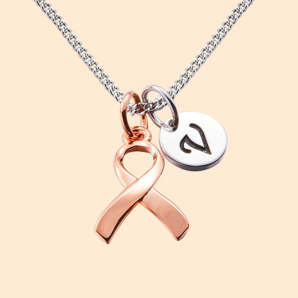 Personligt Sterling Silver Bröstcancer Medvetenhet Halsband med Rosa Band och Initial Charm Cancer Fighter Survivor Present till Kvinna