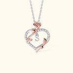 Collana personalizzata con ciondolo a cuore con iniziali in rosa e zircone regalo di compleanno per festa della mamma per lei