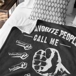 Personalised My Favorite People Fist Bump Soft Blanket with 1-16 Names Birthday Father's Day Gift for Dad Grandpa