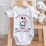 Camiseta de algodón 100% con diseño de papá abrazando a su bebé Camiseta de bebé a juego Nuestro primer día del padre juntos Regalo para papá primerizo Bebé