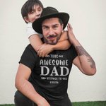 Gepersonaliseerd This Awesome Dad Belong to 100% Katoenen T-shirt met naam Vaderdag Verjaardagscadeau voor papa