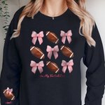 Spersonalizowana bluza sportowa Coquette Bow Football Basketball z imieniem Prezent urodzinowy na rocznicę dla kobiet