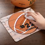 Tapis de Souris Antidérapant Personnalisé avec Numéro et Nom Motif de Baseball Football Basket-ball Cadeau pour Amateurs de Sport de Balle