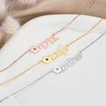 Collana personalizzata con nome ebraico floreale e pietra di compleanno Regalo di compleanno ebraico Bat Mitzvah per le donne
