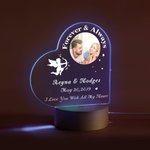 Plaque Acrylique Personnalisée avec Noms du Couple Motif Cupidon Coeur Décoration de Bureau Cadeau Anniversaire St Valentin pour Couple