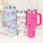 Personlig flerfärgad Coquette Bow Välsignade ord från Bibeln 40oz Tumbler med text och sugrör Inspirerande födelsedagspresent till henne